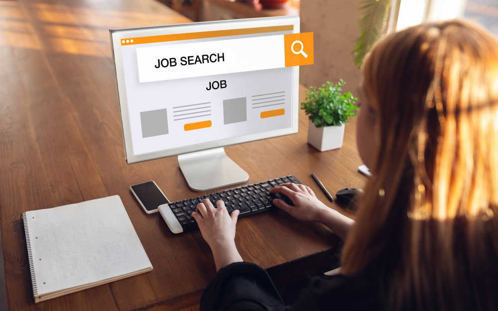 How to Find a Job Online in 2024